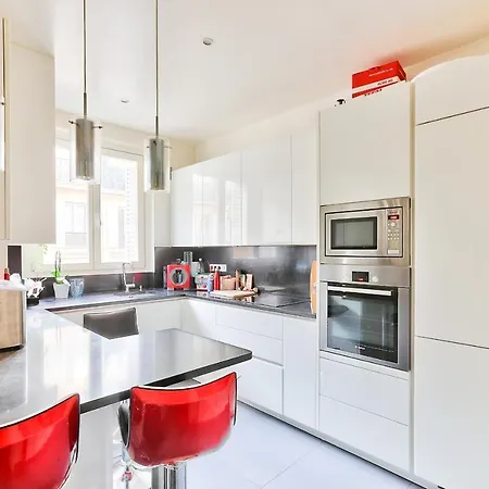140m2 Proche Des Champs Elysees Apartmán *