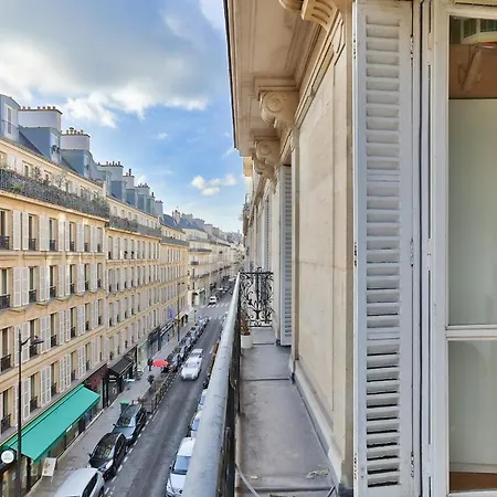 140m2 Proche Des Champs Elysees * باريس
