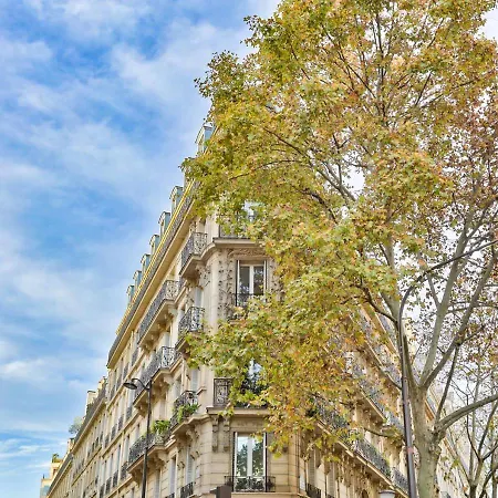 140m2 Proche Des Champs Elysees Apartment Paris