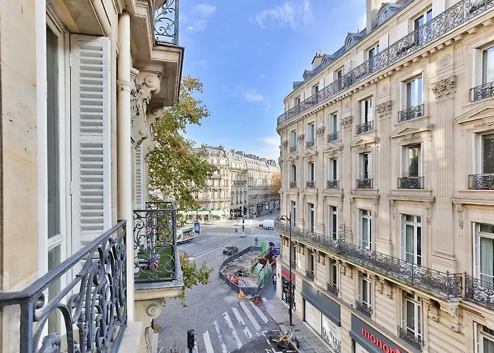 140m2 Proche Des Champs Elysees *