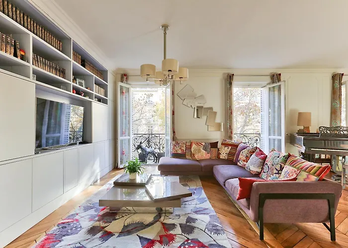 140m2 Proche Des Champs Elysees 公寓