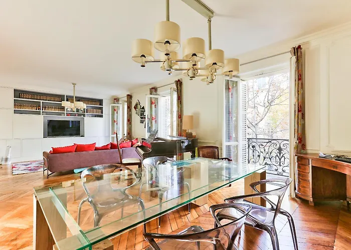 140m2 Proche Des Champs Elysees 公寓 巴黎